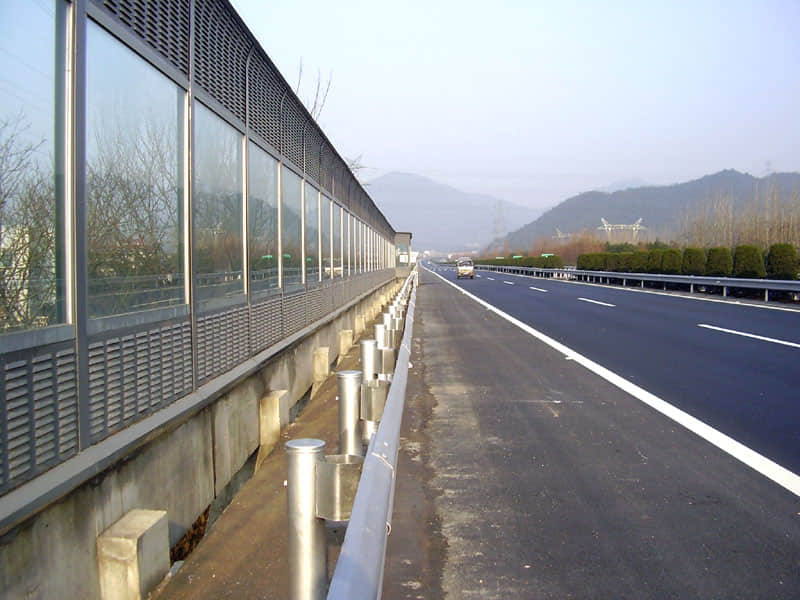 杭州繞城高速公路櫻花小筑段聲屏障 杭州繞城高速公路櫻花小筑段聲屏障